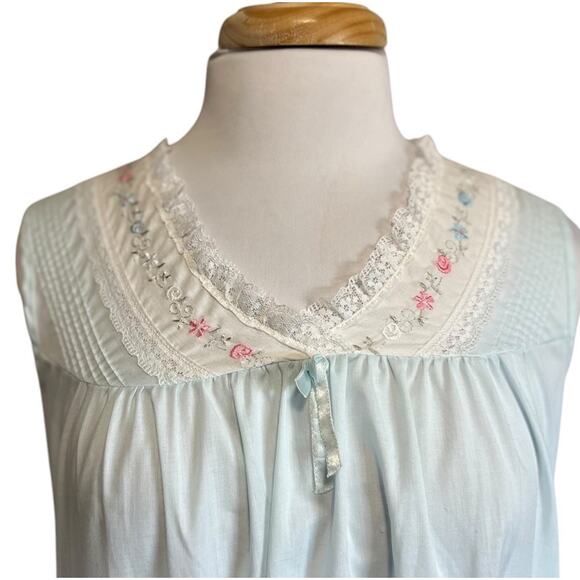 Vintage 80s Night Flowers Dainty Blue Cotton Blend Nightgown Size Small - Picture 3 of 6